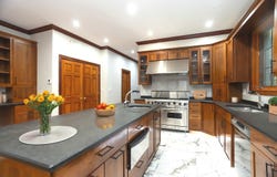 1745 W Cornelia Avenue, Chicago, IL 60657