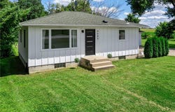 4685 County Road 33, Hollywood Twp, MN 55367