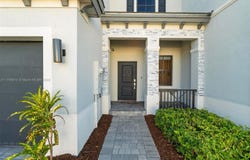20302 NW 6th Pl, Miami Gardens, FL 33169