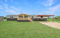 284 Pine Grove Road, Gordonville, TX 76245