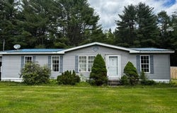 21 Brighton Road, Athens, ME 04912