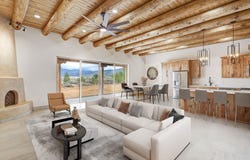 17 Camino Campana, Taos, NM 87571