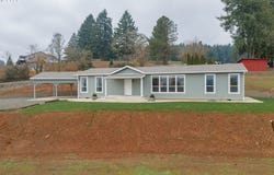 25589 CEMETERY Rd, Monroe, OR 97456
