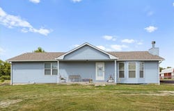 2185 Iowa Road, Ottawa, KS 66067