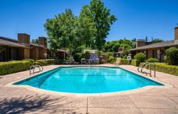 5072 Wishon Avenue N, Fresno, CA 93704