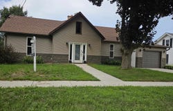 436 Hubbard, WINSLOW, IL 61089