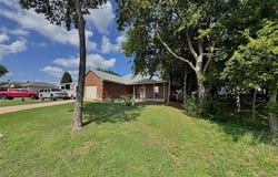 213 S Preston Street, Alvarado, TX 76009