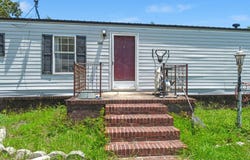 262 Albacore Road, Bonneau, SC 29431