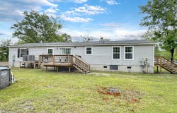 70 Little Pond Road, Rocky Point, NC 28457