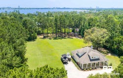 29042 Josephine Drive, Elberta, AL 36530