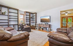 541 S Green Avenue, New Richmond, WI 54017
