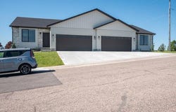 318 Lakeview Blvd, American Falls, ID 83211