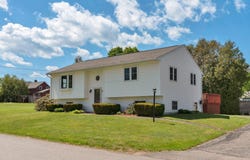 16 Leland Street, Lewiston, ME 04240