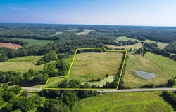 6350 42 Hwy, Bear Creek, NC 27207