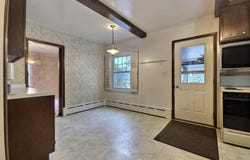 203 N 8th Avenue, Iron River, MI 49935
