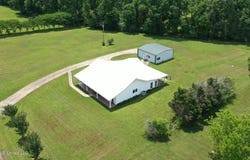 1024 Walker Lane, Summit, MS 39666