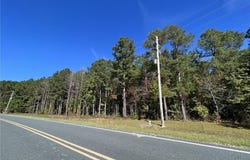 E Powersville Road, Lumberton, NC 28358
