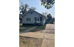 1027 Ogden Avenue, Benton Harbor, MI 49022