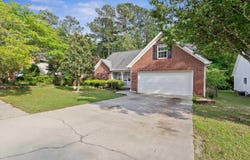 121 Brandon Hall Rd, Columbia, SC 29229