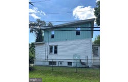 152 EVERGREEN AVENUE, WOODLYNNE, NJ 08107