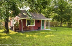 12 Library Lane, Woodstock, NY 12498