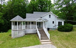 6330 Territorial Road, Benton Harbor, MI 49022