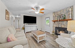 5726 Walkabout Road, Hope Mills, NC 28348