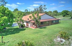 2402 Golf Hammock Drive, Sebring, FL 33872