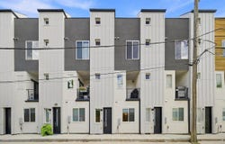 3245 W 17th Ave, Denver, CO 80204