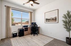 2 Avenida Parque Court, Los Lunas, NM 87031