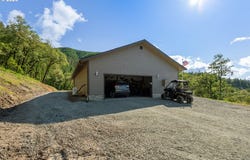 460 HUCKLEBERRY MT LN, Riddle, OR 97469