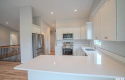 941 9TH Avenue North, Clinton, IA 52732