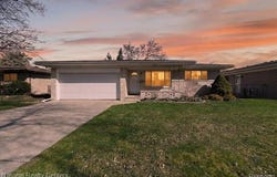 13177 Grand Haven Drive, Sterling Heights, MI 48312
