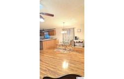211 Pine Street, Bee, NE 68314