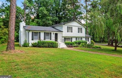 1236 Country Pine, Ellenwood, GA 30294