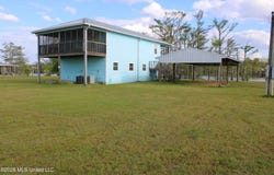 219 Bungalow Lane, Tchula, MS 39169