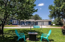 2380 Neill Parkway, Vassar, KS 66543