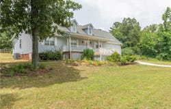 2 Buck Trail NE, Rome, GA 30165