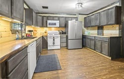 43795 Lockhart LN, Heavener, OK 74937
