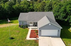 9339 Prairie Ridge Rd, Walsh, IL 62297