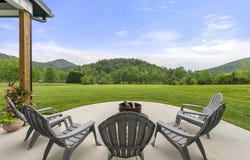 94 Tuckaluge Creek, Clayton, GA 30525
