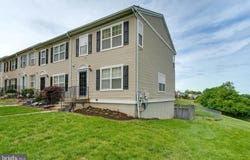 310 CAPE DRIVE SE, WASHINGTON, DC 20019