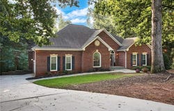 8080 Lakemont Close, Mcdonough, GA 30253