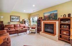11091 Quaker Trail, Indianola, IA 50125