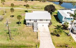 7674 Caloosa Drive, Bokeelia, FL 33922