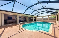 189 NE Caprona Avenue, Port Saint Lucie, FL 34983