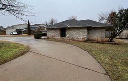 12510 Maple Ridge Road, Oklahoma City, OK 73120