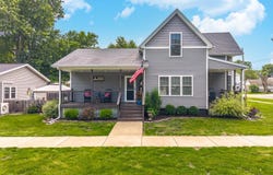 101 E 4th Street, El Paso, IL 61738
