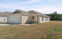 8105 Chesapeake Trail, Bauxite, AR 72011