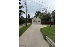 221 S 7th Avenue, Bozeman, MT 59715